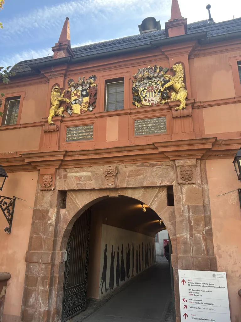 The gate into the palace courtyard. Darmstadt.